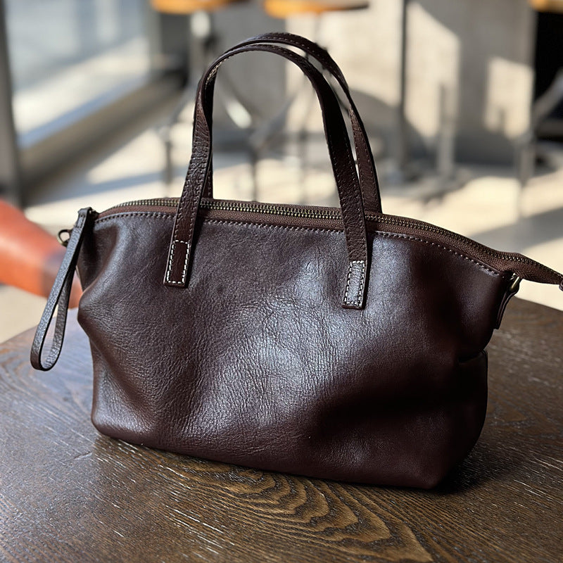 Full Grain Leather Crossbody Bag Vintage Handmade Shoulder Bag Elegant Purse for Women Everyday Leather Satchel