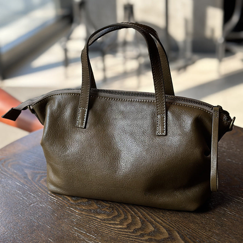 Full Grain Leather Crossbody Bag Vintage Handmade Shoulder Bag Elegant Purse for Women Everyday Leather Satchel