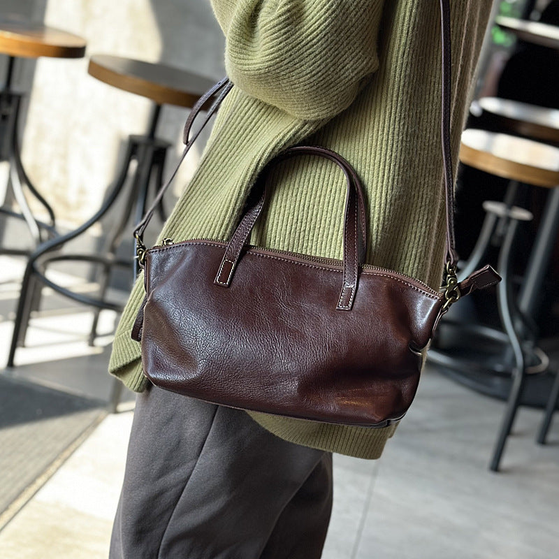 Full Grain Leather Crossbody Bag Vintage Handmade Shoulder Bag Elegant Purse for Women Everyday Leather Satchel