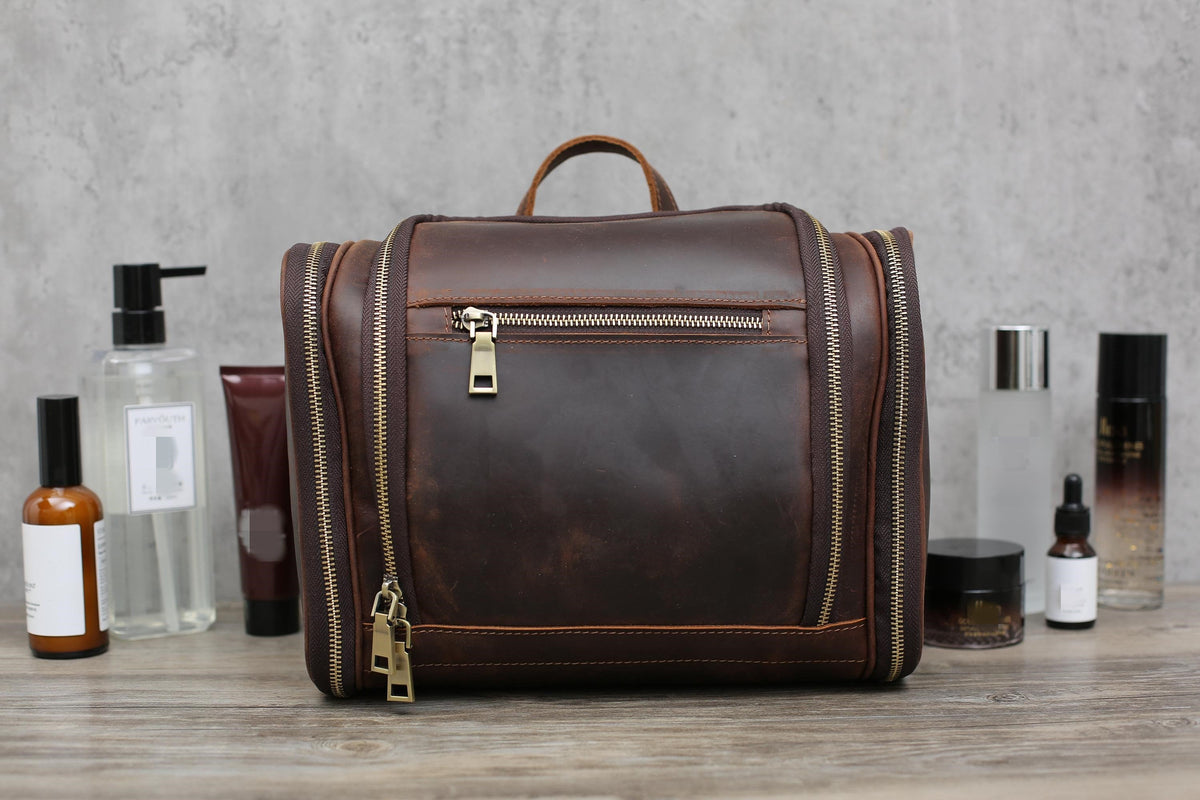 Personalized Hanging Leather Toiletry Bag, Leather Dopp Kit Bag, Groomsmen Gift